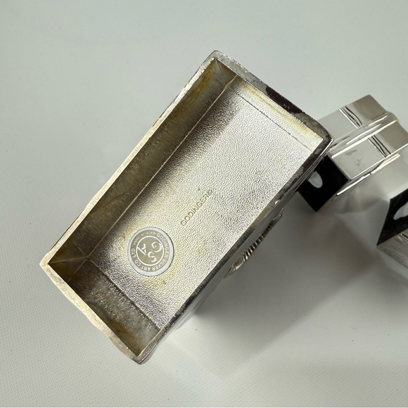 Godinger Silver Plate Salt and Pepper Shakers - Silver Presents with Gold Bows - Picture 9 of 10